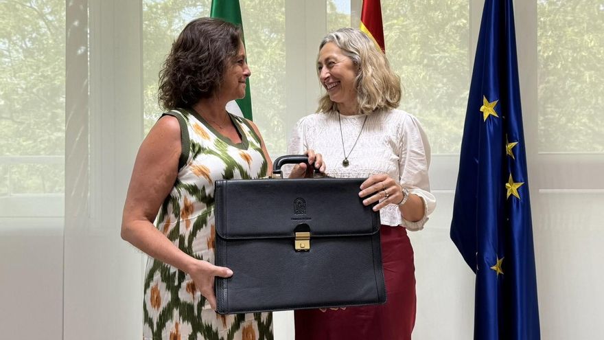 Un juez de Sevilla archiva la causa contra dos consejeras por un caso de gases tóxicos con miles de vecinos afectados