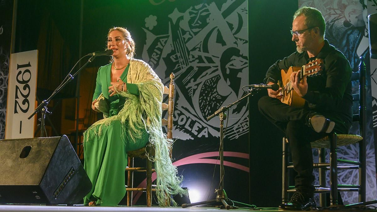 Puente Genil vibra con el festival de Cante Grande dedicado a Fosforito