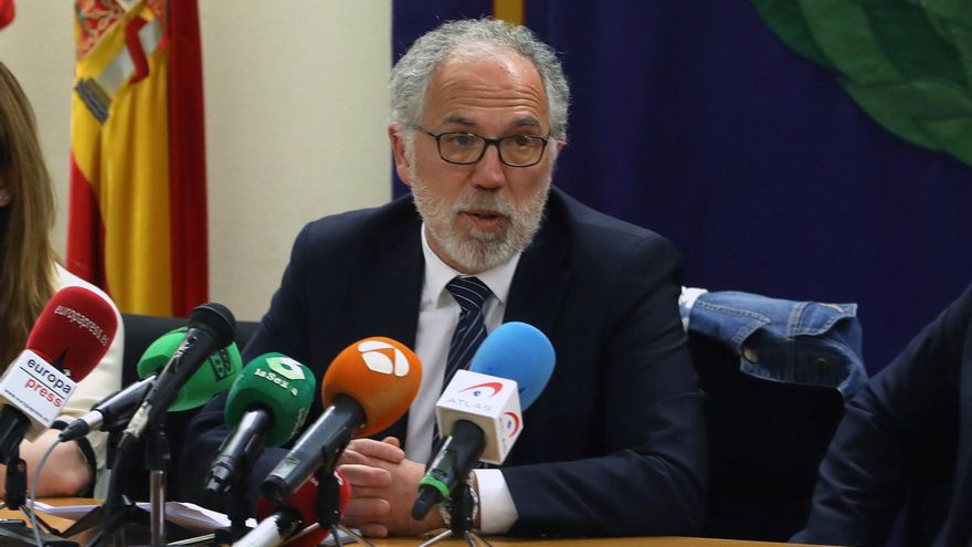 El magistrado Antonio Viejo, en una rueda de prensa durante su etapa como decano de Plaza de Castilla