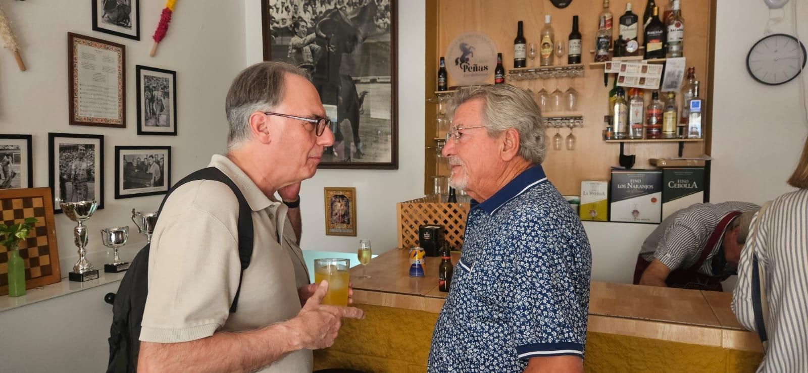 El Club Taurino Calerito acogió el II Encuentro de Exconcejales del Ayuntamiento de Córdoba