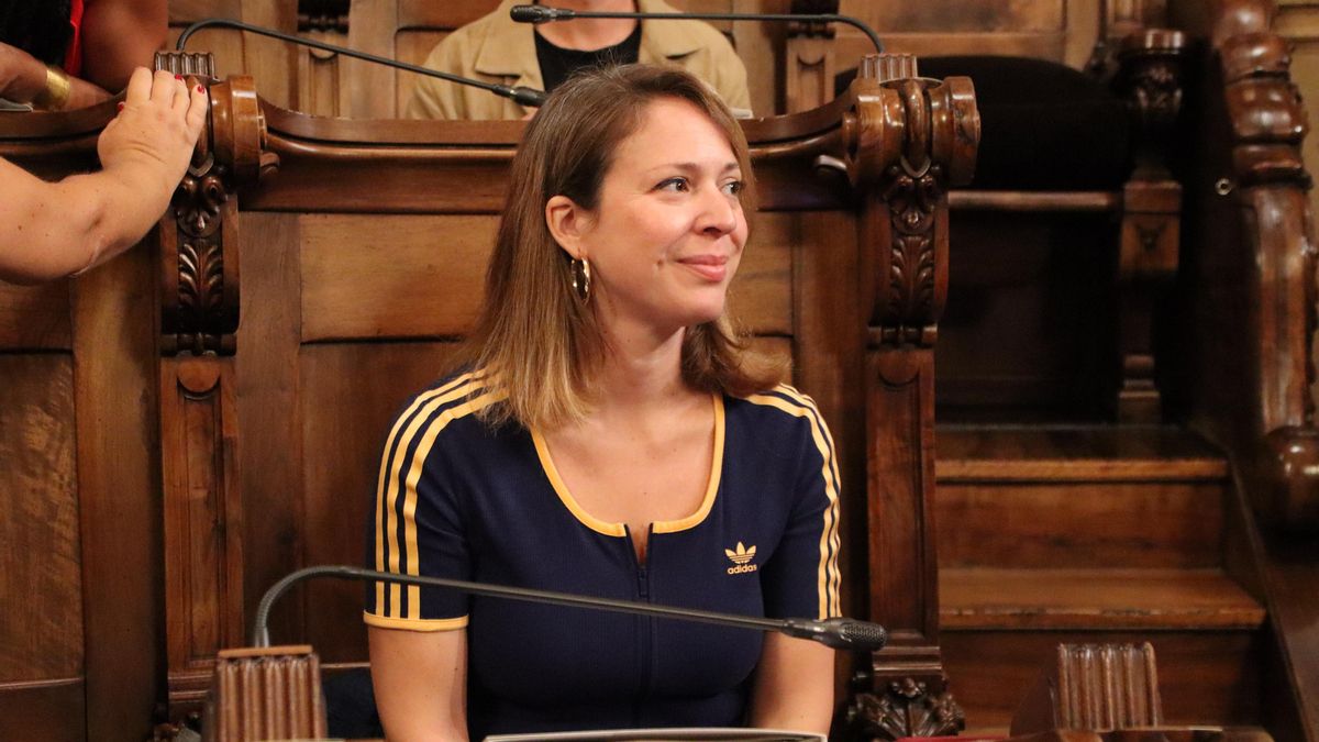 La líder de Barcelona en Comú, Janet Sanz, deja la política: "Abro un camino para cuidarme y cerrar heridas"