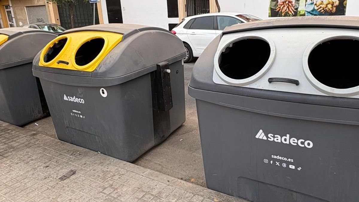 Contenedores de Sadeco sin goma.