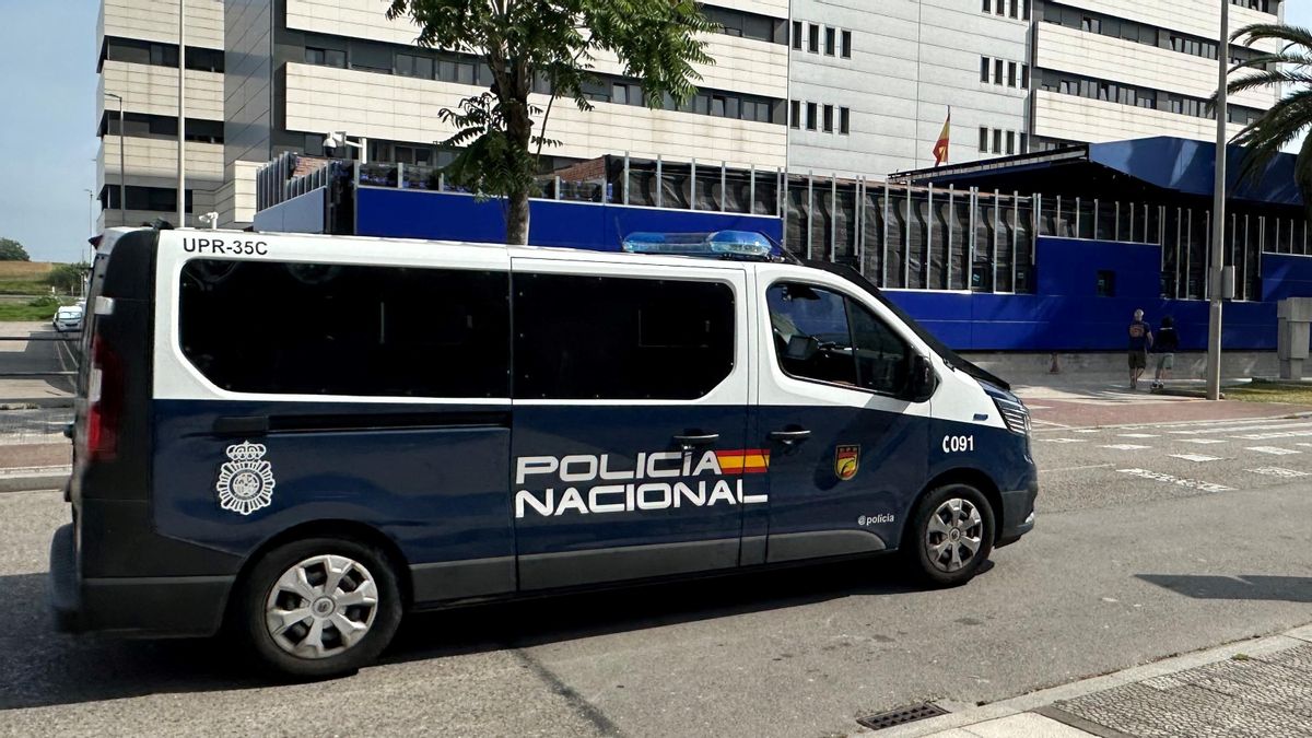 Un detenido en Santander por extorsionar a menores para obtener imágenes de carácter sexual a través de redes sociales