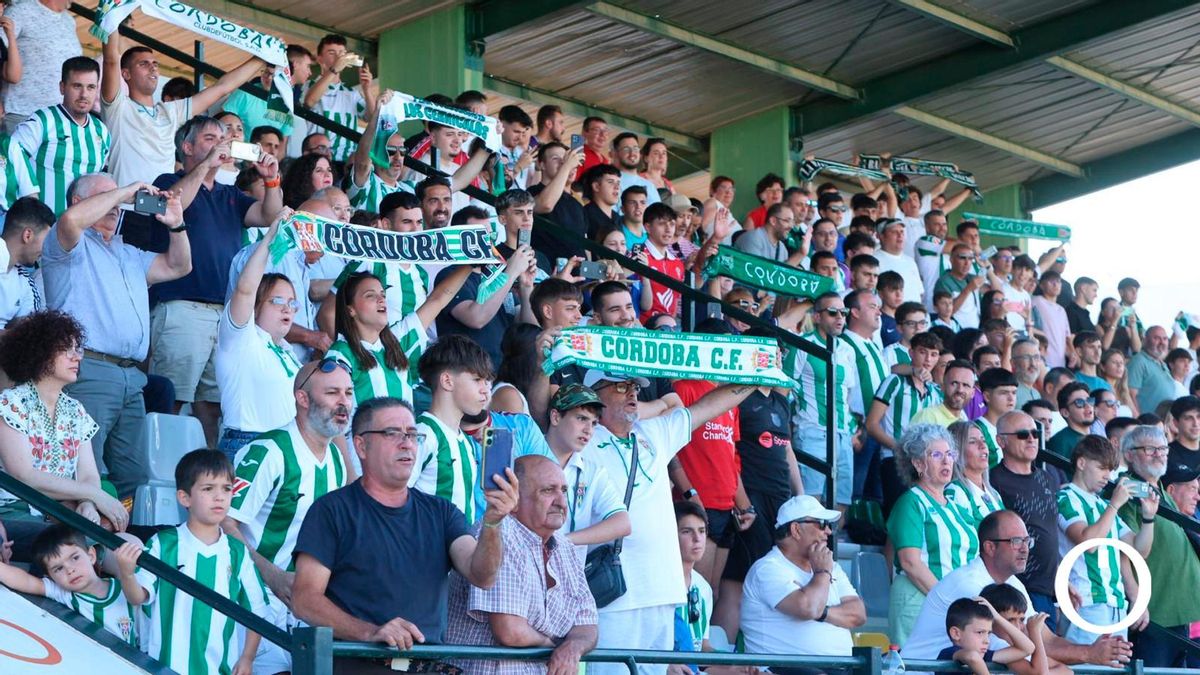 Las imágenes del Córdoba CF - Ittihad Riadi Tánger
