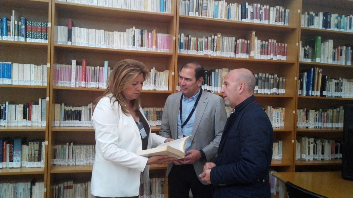 La Junta promueve la creación de un club de lectura en colaboración con el Centro Penitenciario de Jaén