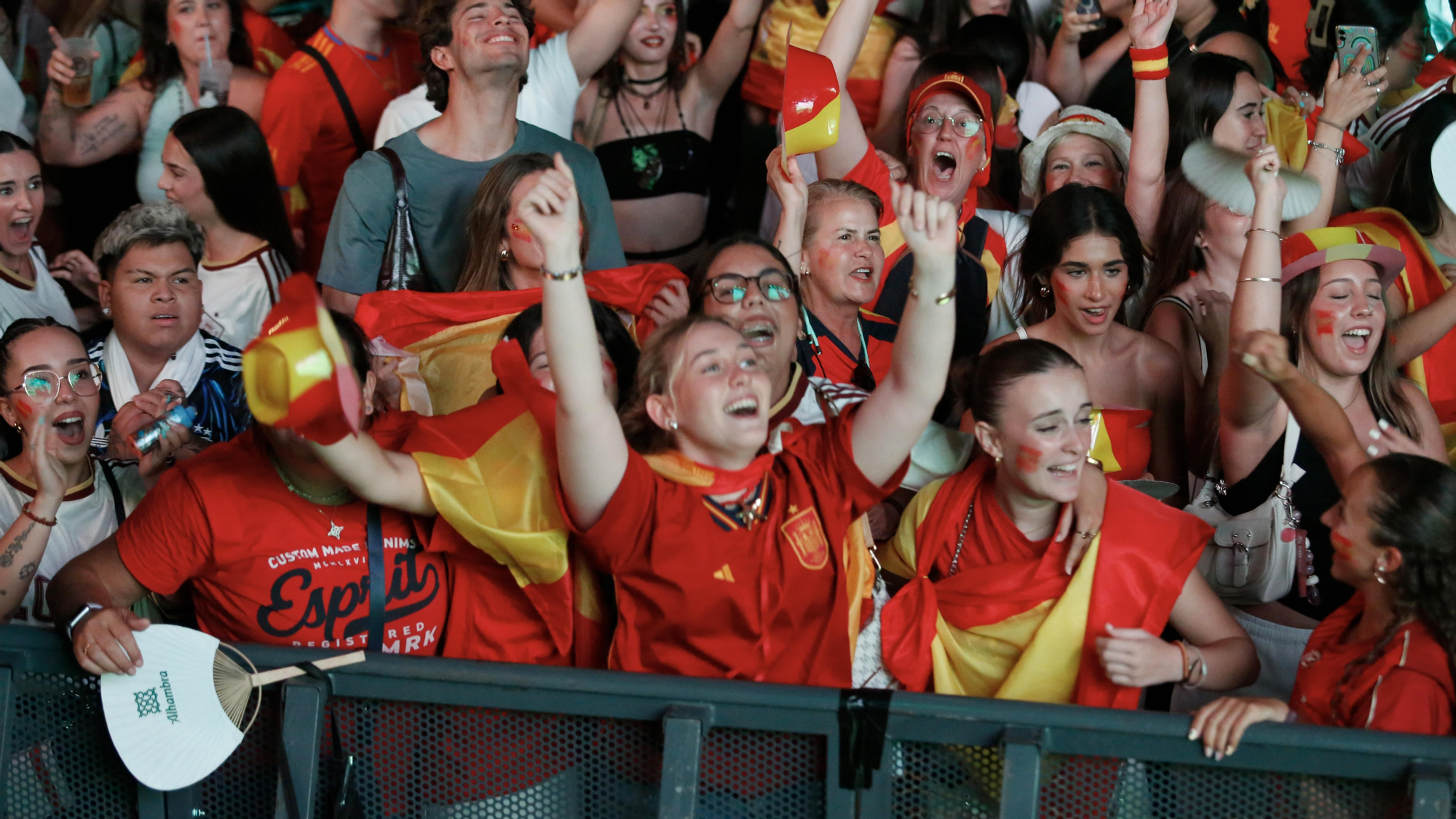 ¡Gol de Ferrán! Las mejores imágenes de la celebración en el Córdoba Live