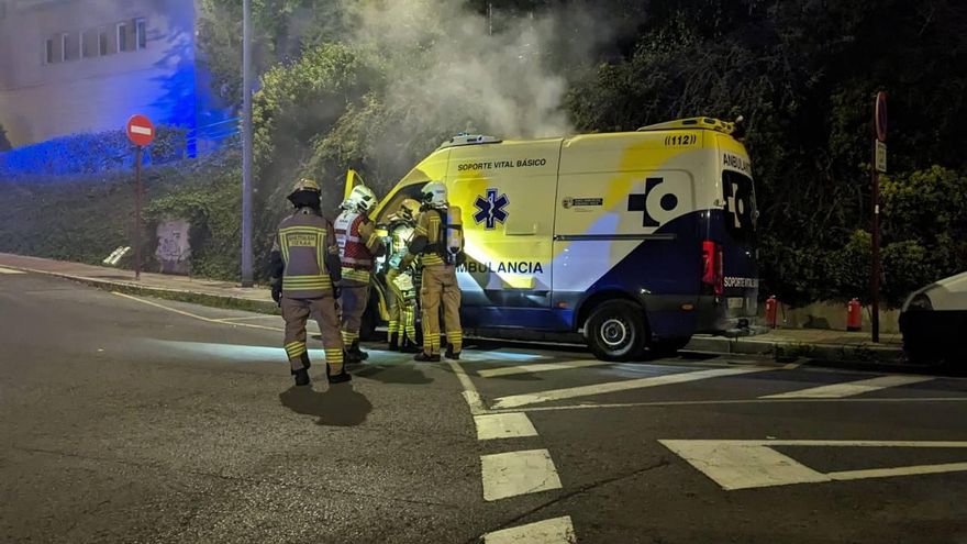 Investigan la quema de una ambulancia en el inicio de la huelga en Euskadi y Sagardui vuelve a señalar a los sindicatos