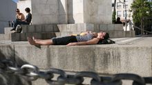 Encadenados al sol