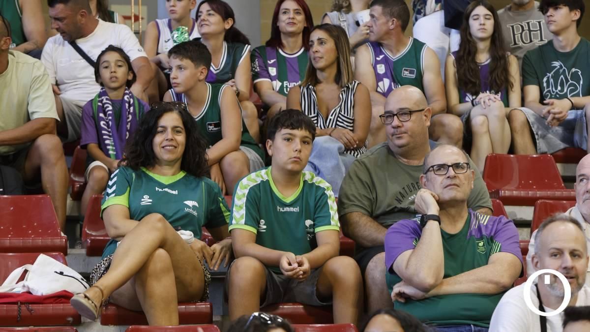 Grada ambiente del Unicaja - Covirán Granada