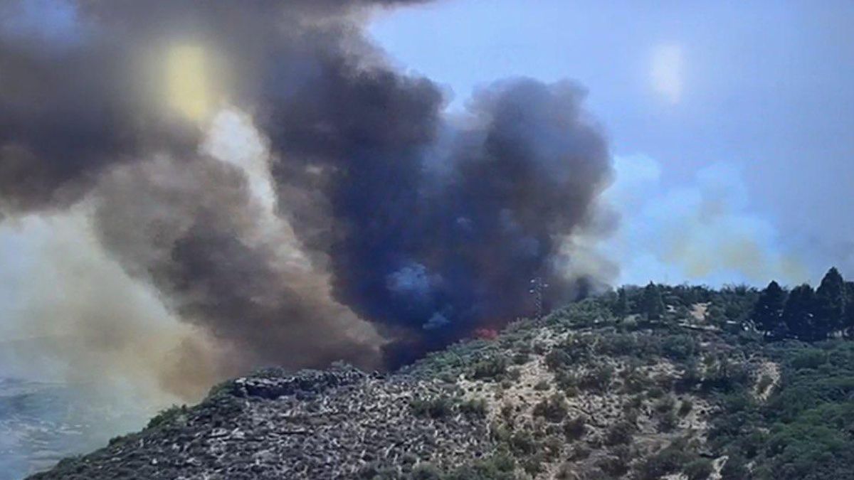 Declarado un incendio forestal "con alto potencial" en Gran Canaria