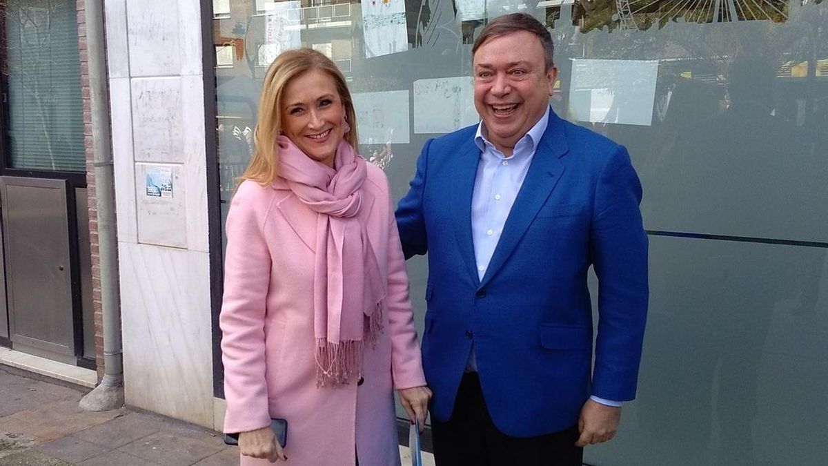 Cifuentes insiste en que Rita Barberá debería renunciar a su aforamiento