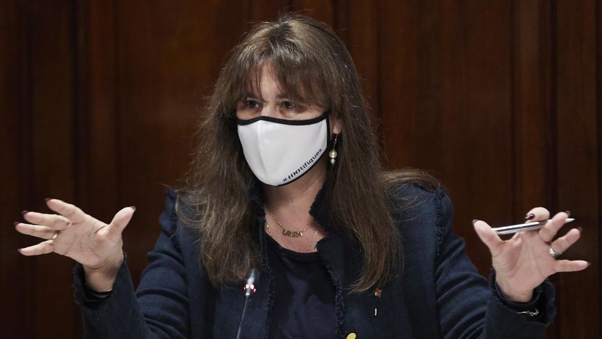 El funcionario imputado junto a Borràs por fraccionar contratos pide al juez volver a declarar