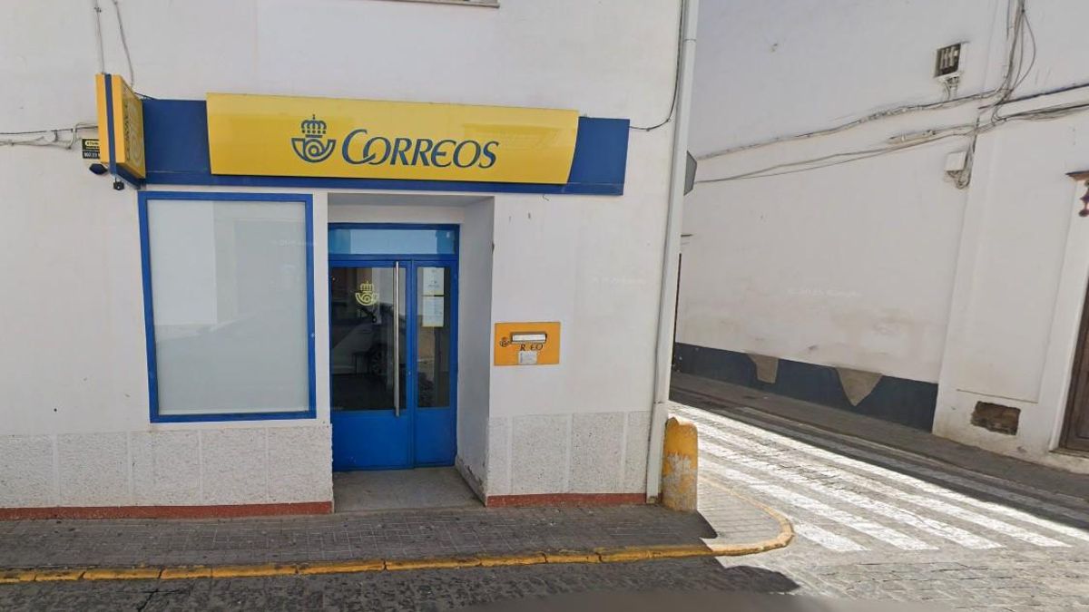 Los 124 electores afectados por el robo en una oficina de Correos de Badajoz podrán votar: los ladrones solo buscaban dinero