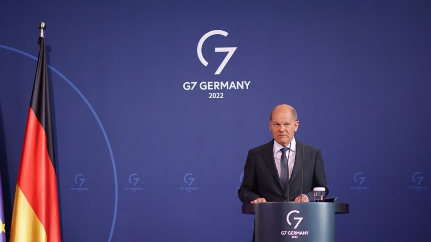 Scholz promete a Kiev pleno apoyo "financiero y militar" ante ofensiva rusa EFE/EPA/CLEMENS BILAN