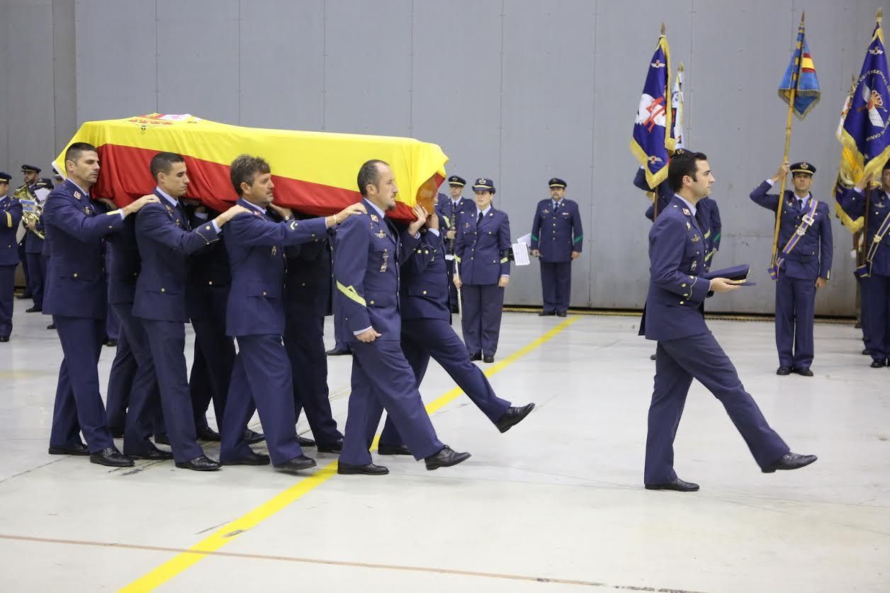 Funeral por los militares del SAR fallecidos en accidente de helicóptero.  (ALEJANDRO RAMOS)
