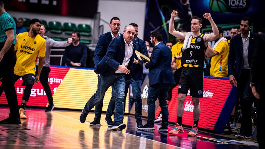 Huertas mete al Lenovo Tenerife en la fase final