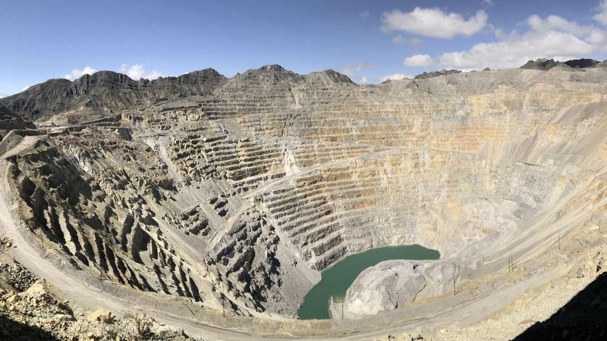 Argentina reinicia la minería de cobre en medio de tensiones ambientales