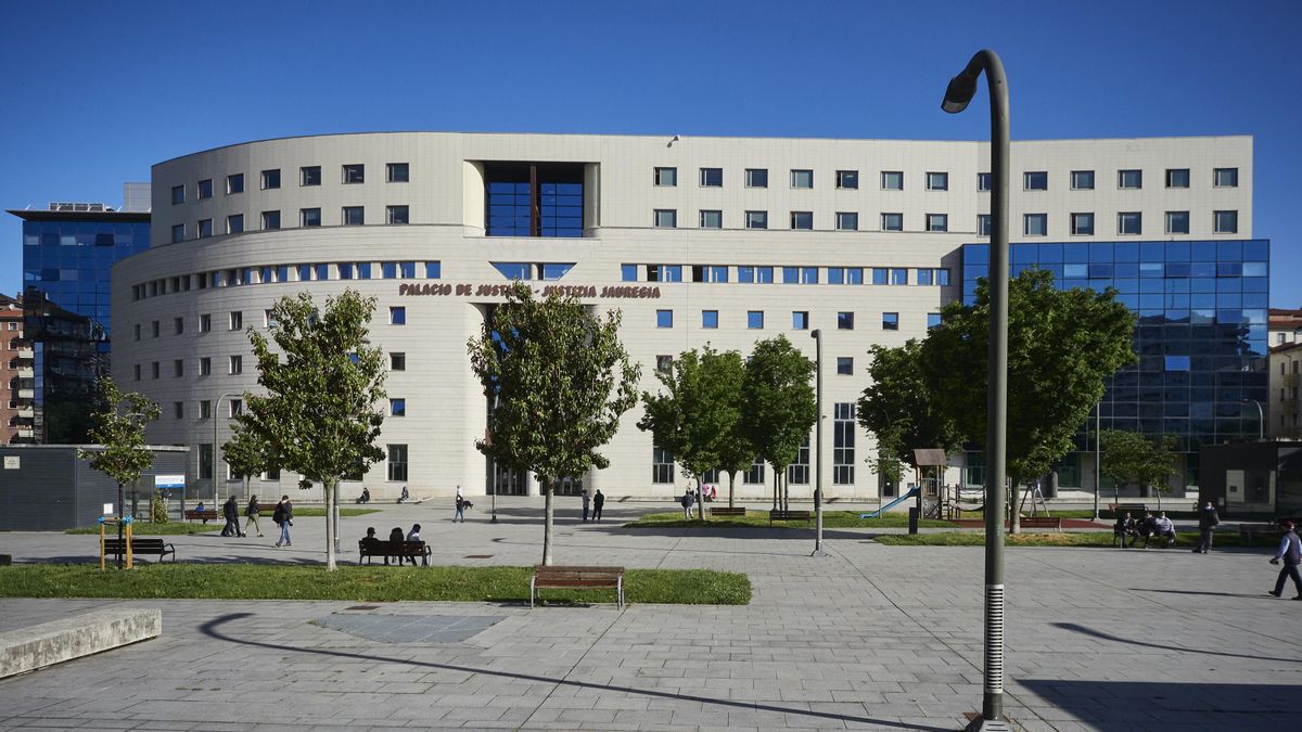 Condenado en Navarra a 10 años de prisión por mentir a una menor de 15 para mantener relaciones sexuales