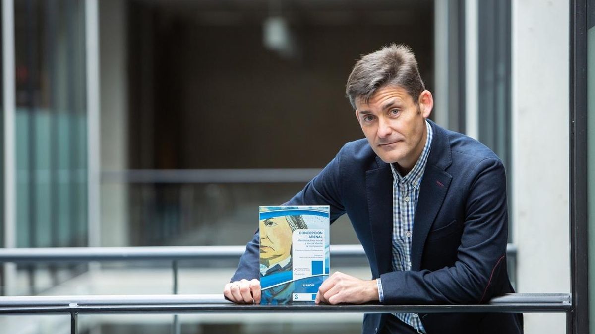 Un profesor de la UPNA reivindica en un libro a Concepción Arenal como una figura clave del Trabajo Social en España