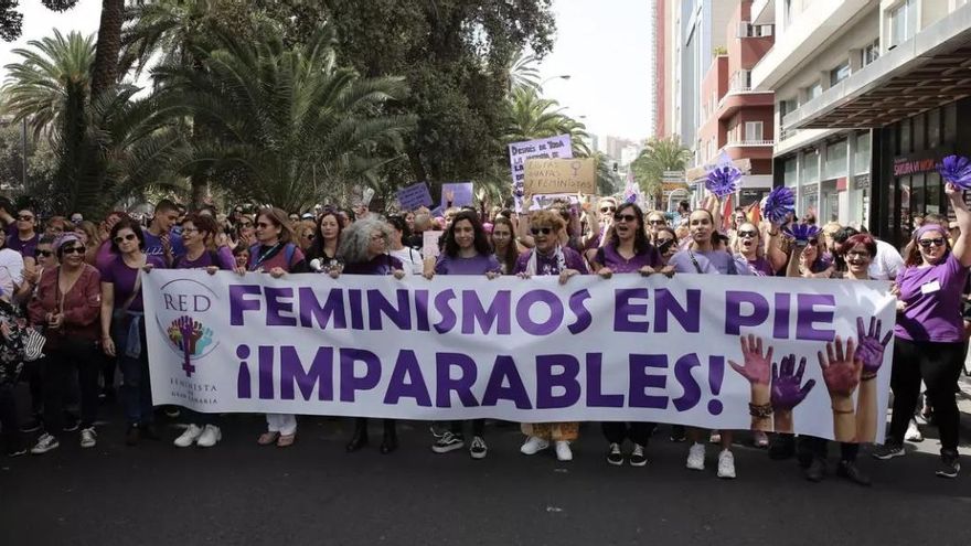 La Red Feminista rechaza abrir la Cabalgata del Carnaval de Las Palmas como propone el Ayuntamiento: "Exigimos respeto al 8M"