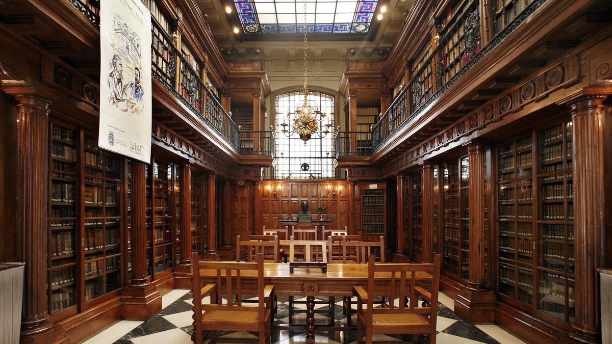 Archivo - Interior de la Biblioteca Menéndez Pelayo
