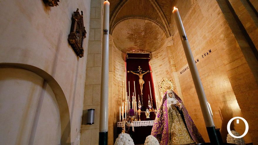 Veneración al Santísimo Cristo de la Misericordia y Nuestra Señora de las Lágrimas