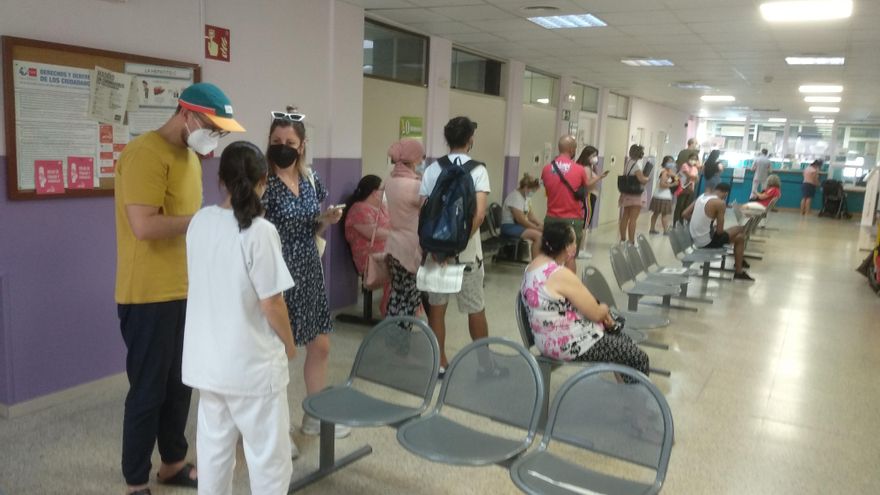 Interior del centro de salud Soldevilla, en Puente de Vallecas.
