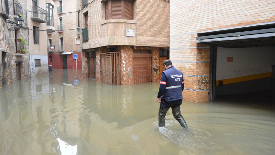 Imagen de la calle Verjas de Tudela