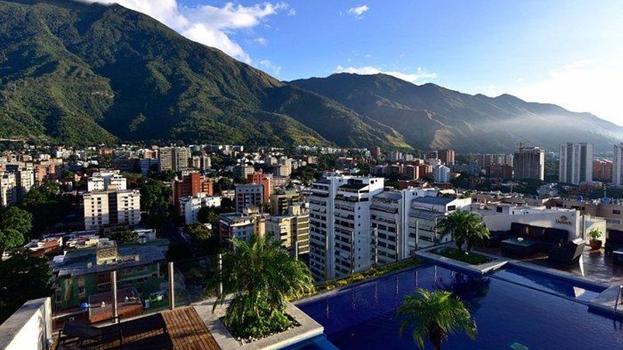 Madrid a un paso de Caracas: viajar a una ciudad con alma de naturaleza es más fácil que nunca
