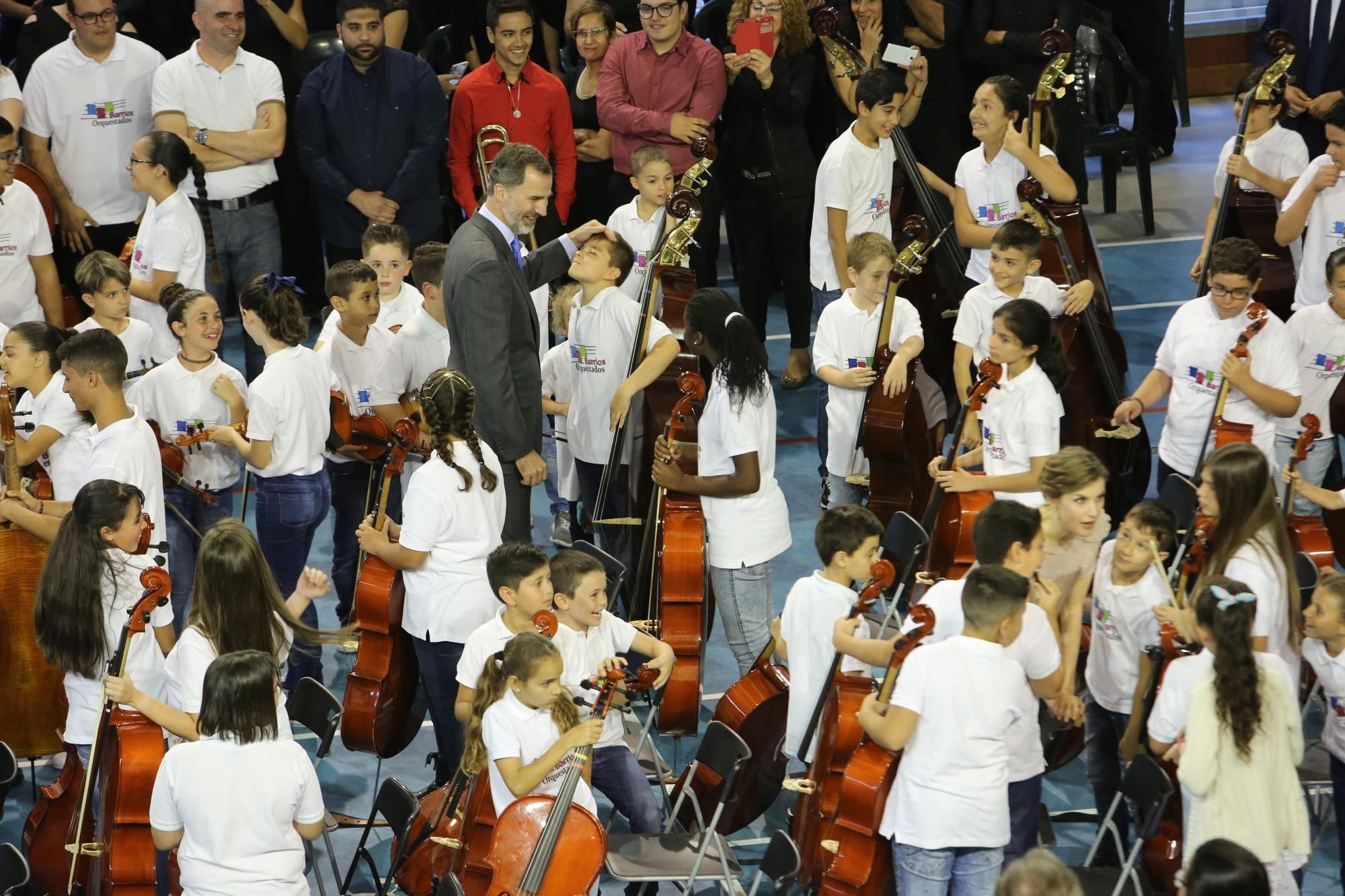 Los reyes tras el concierto de Barrios Orquestados