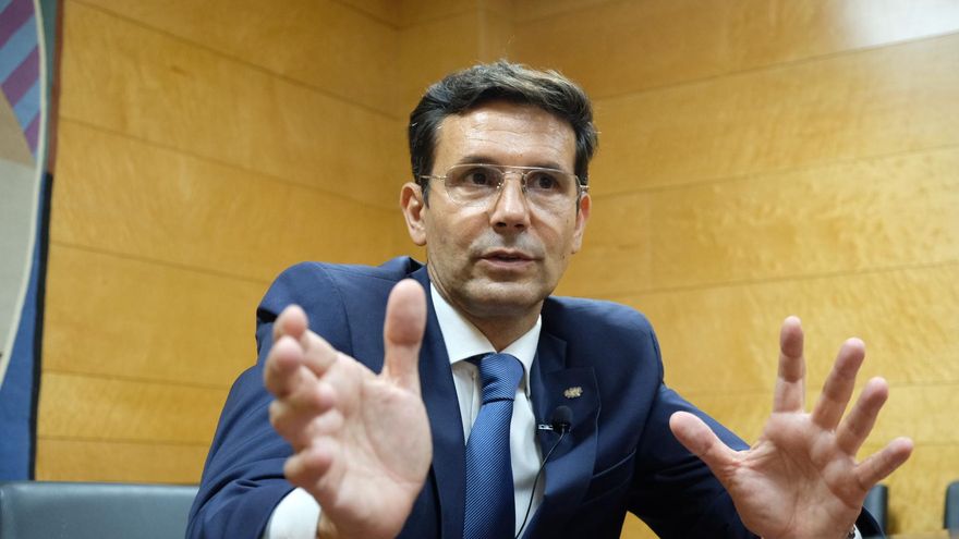 Francisco Cuenca, alcalde de Granada: "No estamos cómodos con Luis Salvador en el gobierno, pero necesitamos estabilidad"