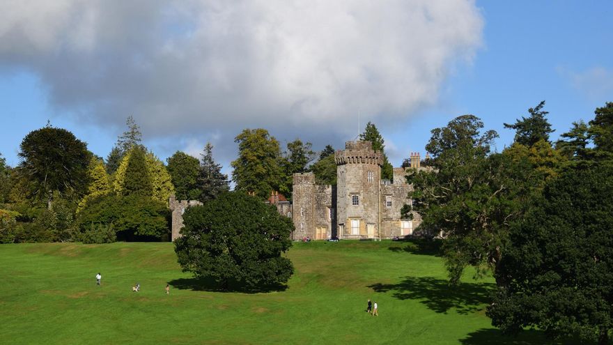 Castillo de Balloch. Esta fortaleza junto al Lomond fue la residencia del poderoso clan Lennox.