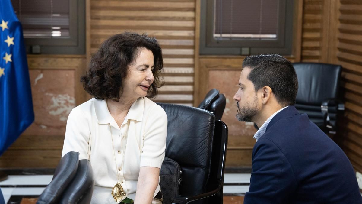 Canarias aprueba cambios tributarios y de índole social para actualizar la normativa vigente