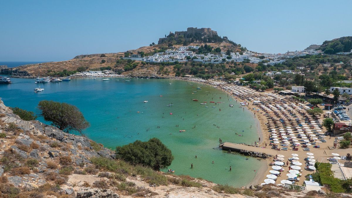 Lindos y su acrópolis. Es el pueblo más bonito de Rodas.