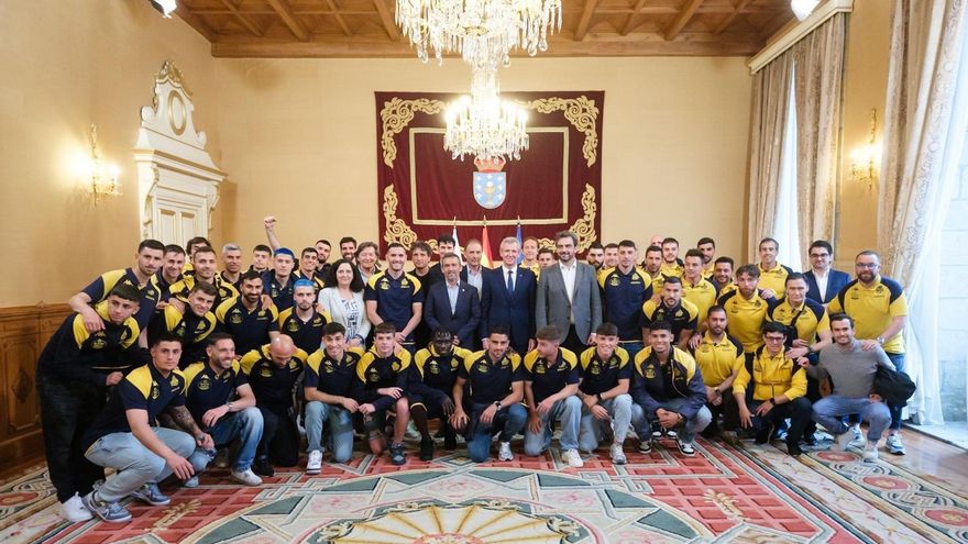 Guerra abierta entre el Deportivo y el ayuntamiento de A Coruña en plena celebración del ascenso a Segunda