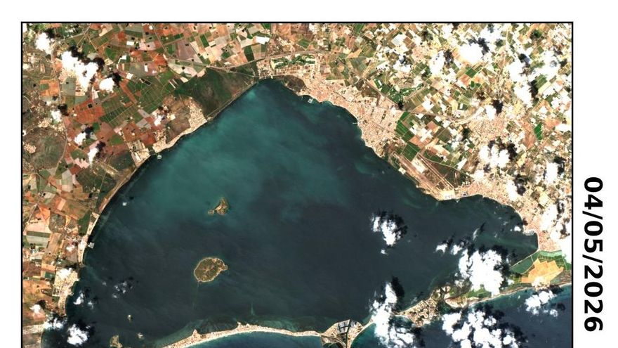 La mancha blanca del Mar Menor se expande tras la dana Alice: "Podría tener consecuencias nefastas en el ecosistema"