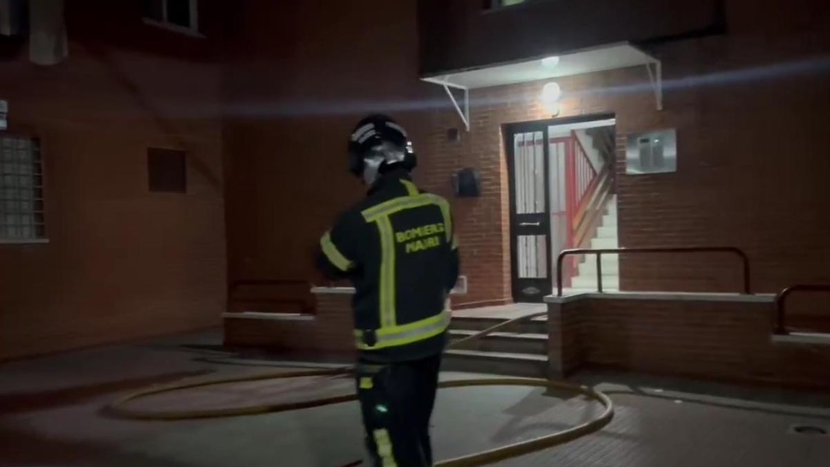 Muere un hombre en el incendio de su vivienda en Villaverde