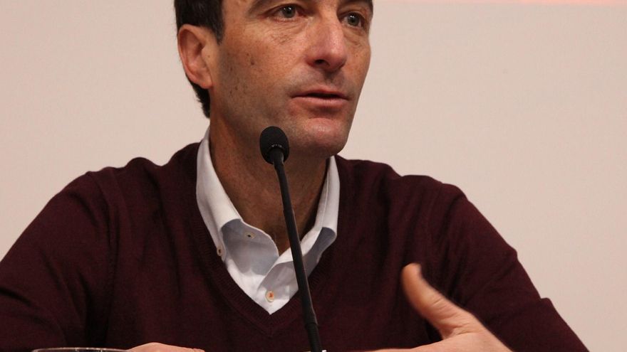 El exdirector de un conservatorio de Badajoz admite que hubo “rumores” de más candidatos a la plaza del hermano de Pedro Sánchez