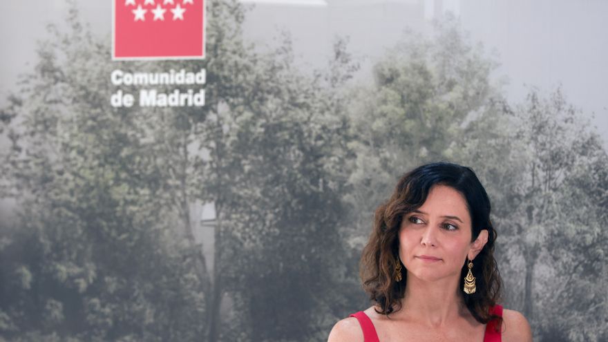 Ayuso defiende su estancia en chalé de la Comunidad y tacha críticas de "ataque personal"