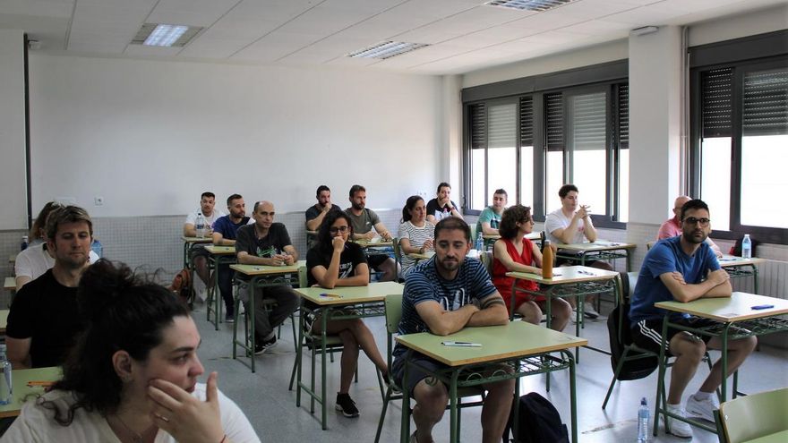 Aprobada la oferta de empleo público 2025 para funcionarios en Castilla-La Mancha