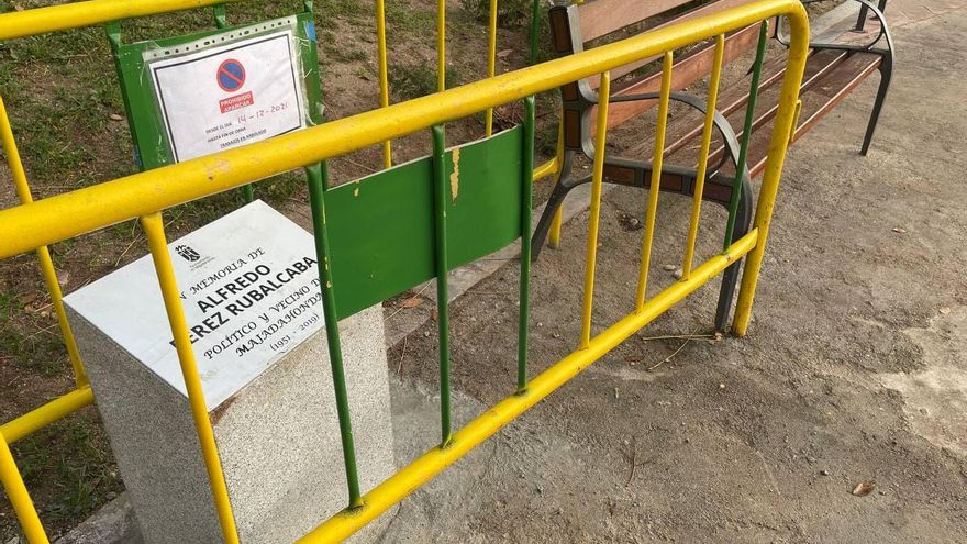 Monumento a Rubalcaba en Majadahonda, restituido tras haber sufrido vandalismo