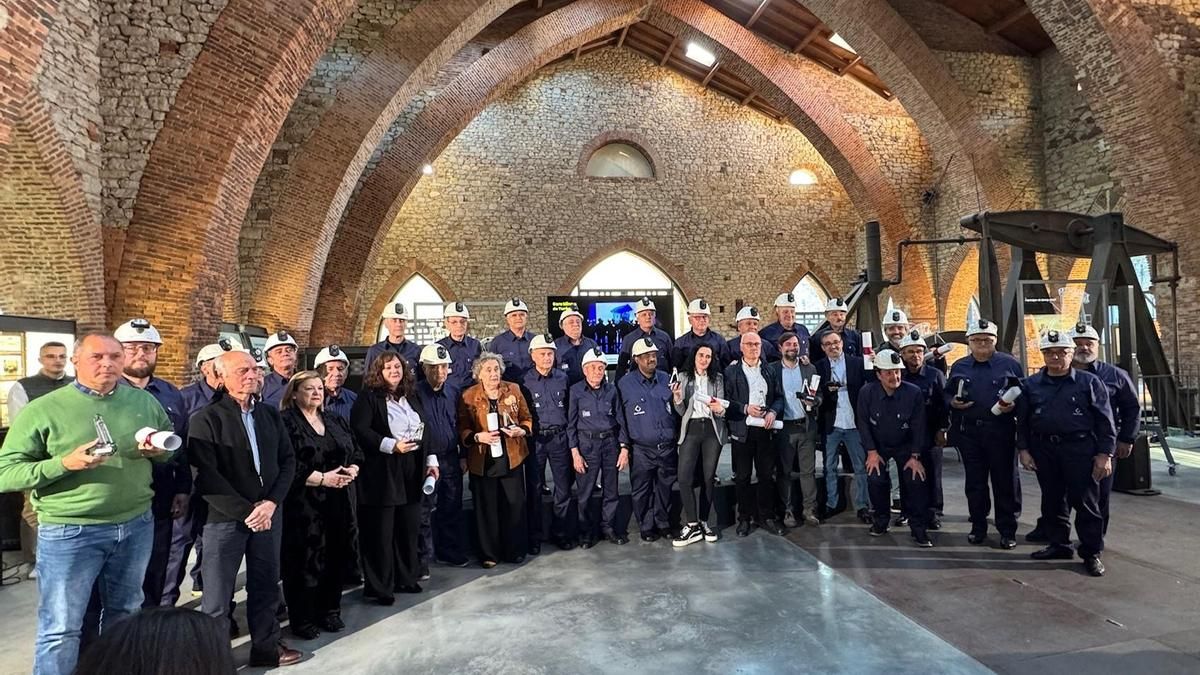 Galardonados con los premios Guardianes del Patrimonio Minero en el Museo de la Siderurgia y la Minería de Sabero. 
