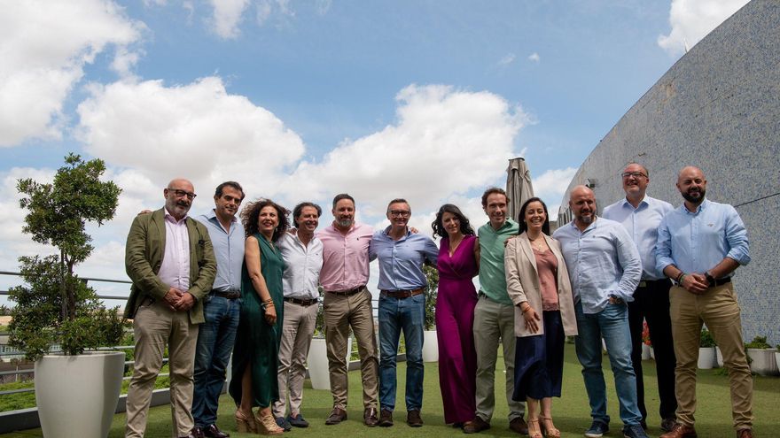 Diputados de "perfil bajo", salvo Olona, y control férreo desde Madrid para el nuevo grupo parlamentario de Vox en Andalucía