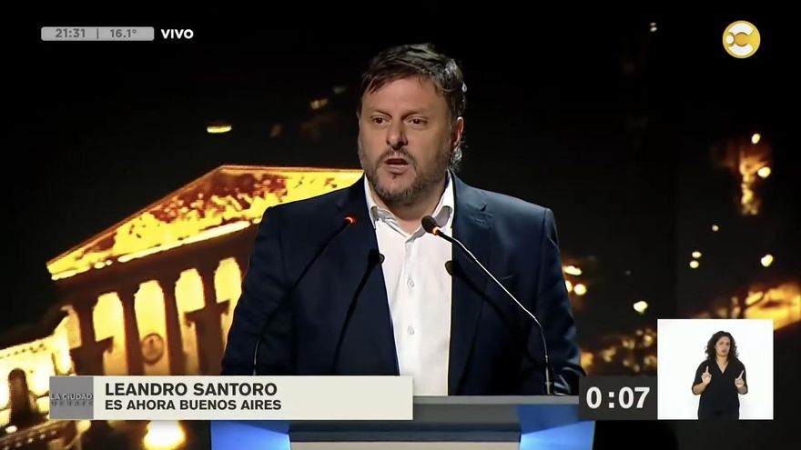 Leandro Santoro: “Esta elección es para decirle basta al abandono de Macri y a la crueldad de Milei”