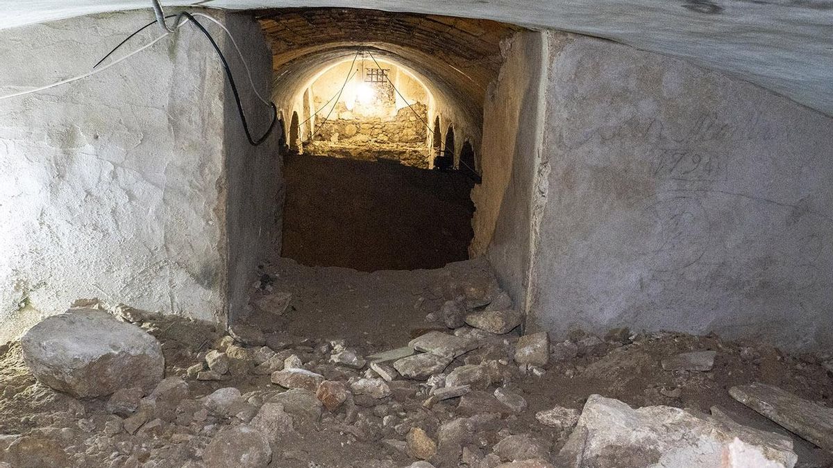 Construida entre los siglos XVI y XVIII, esta cripta, con elementos que recuerdan a las catacumbas de Roma, ha estado oculta durante años