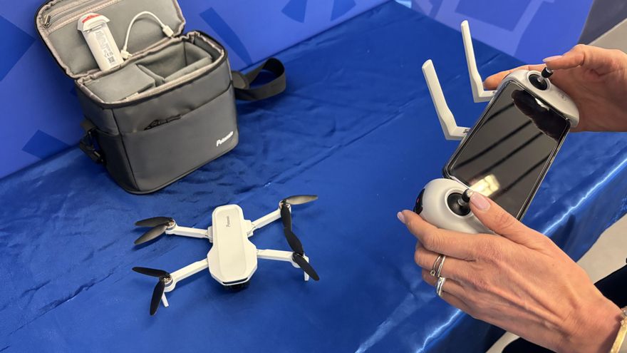 La Policía neutraliza un dron en un edificio de Vara de Rey sin permisos, licencia ni seguro