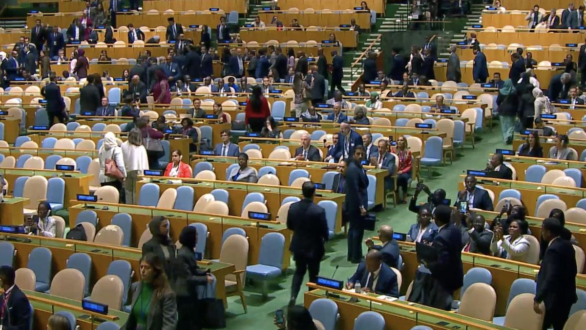 La Asamblea General de la ONU se vacía ante el discurso de Netanyahu, quien patalea: "Son cobardes morales"