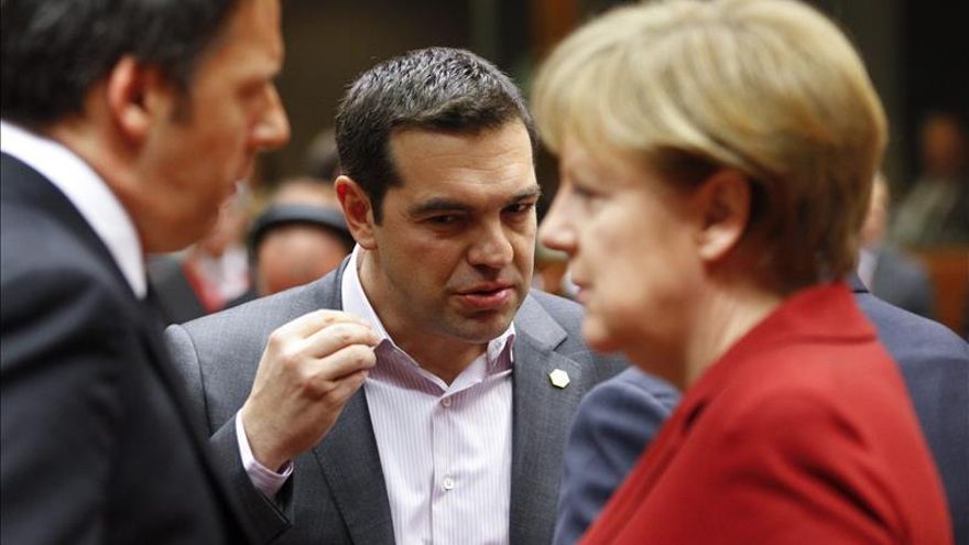 Tsipras visita a Merkel para tratar sobre relaciones bilaterales y la situación griega