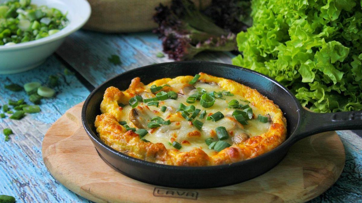 Cómo hacer frittata, el plato típico italiano de aprovechamiento que se parece a nuestra tortilla pero es más fácil de hacer