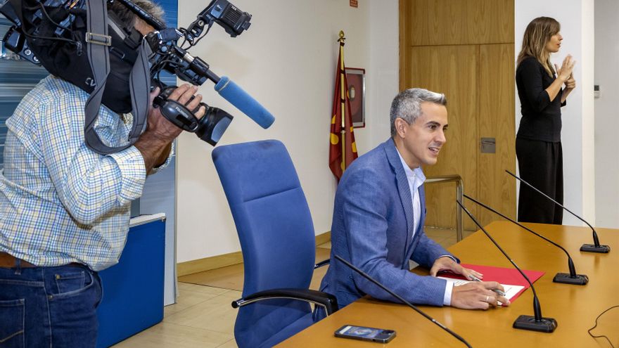 Pablo Zuloaga informa de los acuerdos del Consejo de Gobierno.